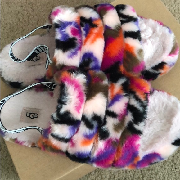 ugg fluff yeah slide motlee